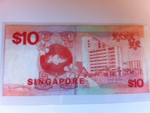 Singapore Ship $10 back